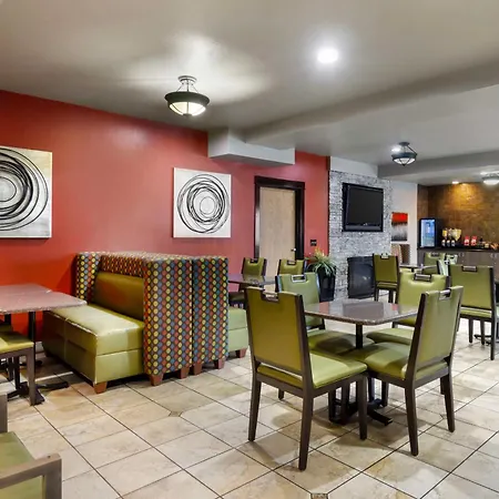 Best Western Plus Yakima Hotel-2