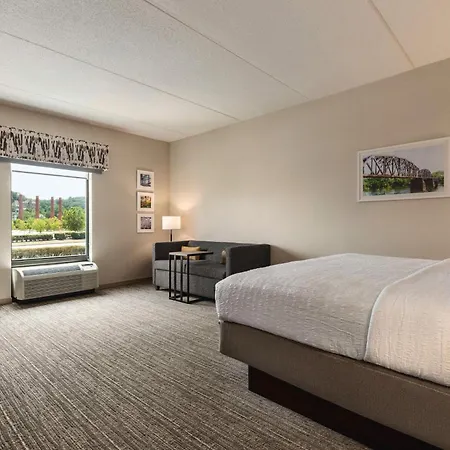 Hampton Inn & Suites Pittsburgh Waterfront West Homestead-2