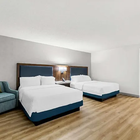 Hampton Inn Chattanooga-North-2