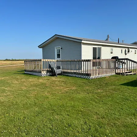 Cottages On Pei-Oceanfront-2