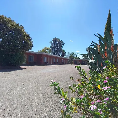 Red Chief Motel-3