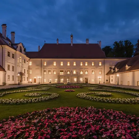 Schloss Thalheim-2
