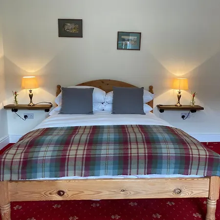 The Gordon Arms Restaurant With Rooms-3
