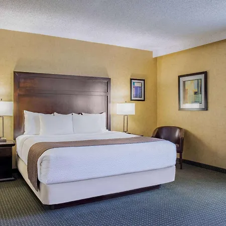 Days Inn By Wyndham Cranbrook Conference Centre-2