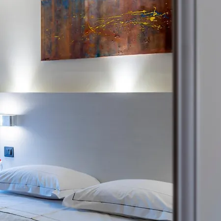 Confidence Hotel Ligabue-2