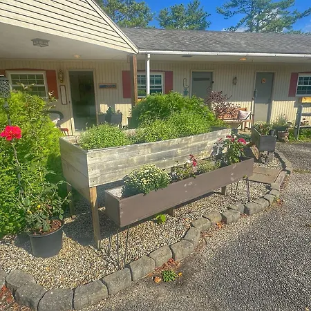 Brittany Motel-3