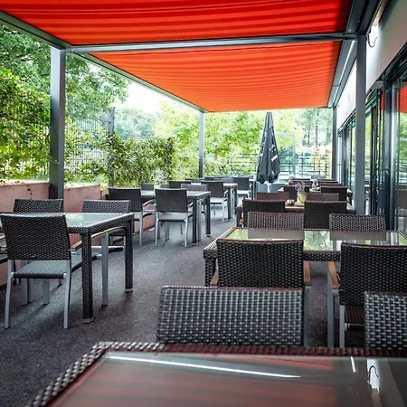 Friendly Cityhotel Oktopus-2