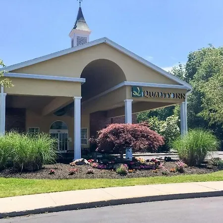 Quality Inn Mystic-Groton-2