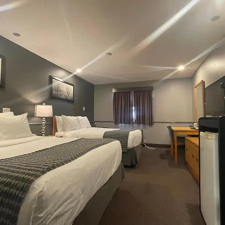 Travelodge By Wyndham Brandon-3