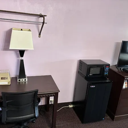 Budget Host Inn Somerset-3