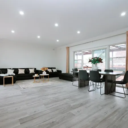 Adelaide Escape And Business-3Bath Full Kitchen Fast Wifi 3Tv-For Large Families And Group-2