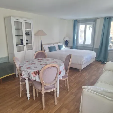 Hotel De Charme La Bonne Adresse - Logis Hotels-3