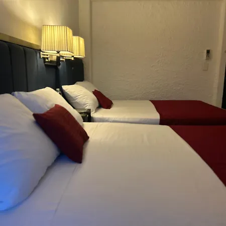 Choco'S Hotel-2