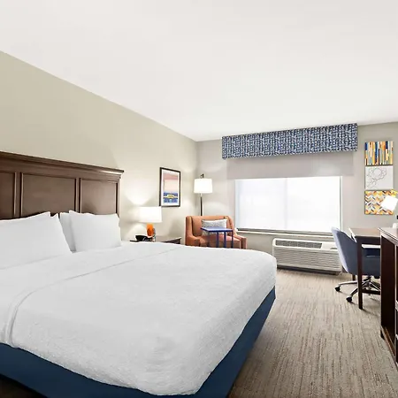 Hampton Inn Blytheville-2