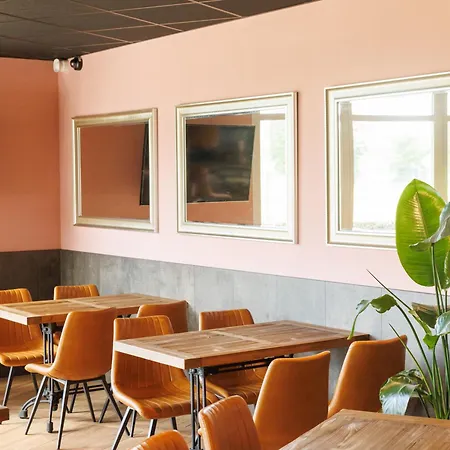B&B HOTEL Clermont-Ferrand Nord Riom-3
