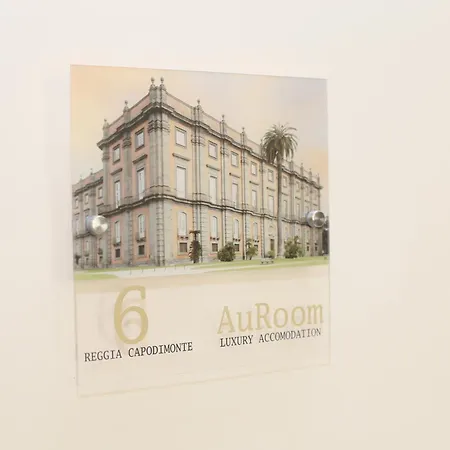 Auroom-3