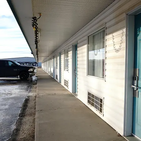 The Ritz Cafe And Motor Inn-2