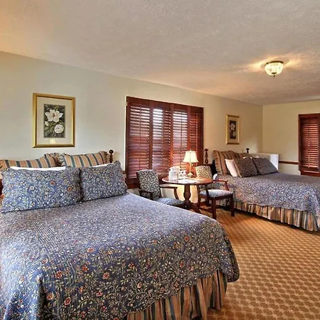 The Dillard House-2