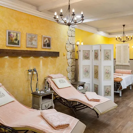Carlsbad Plaza Medical Spa & Wellness Hotel-3