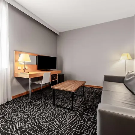 Park Inn By Radisson Peterborough-3