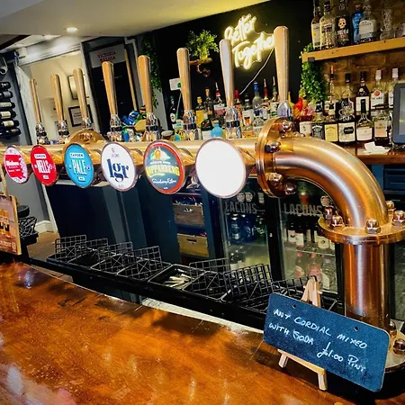 Sutton Staithe Hotel-3