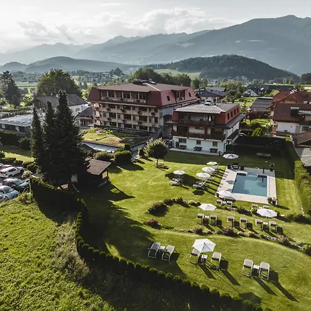 Hotel Reischach-2
