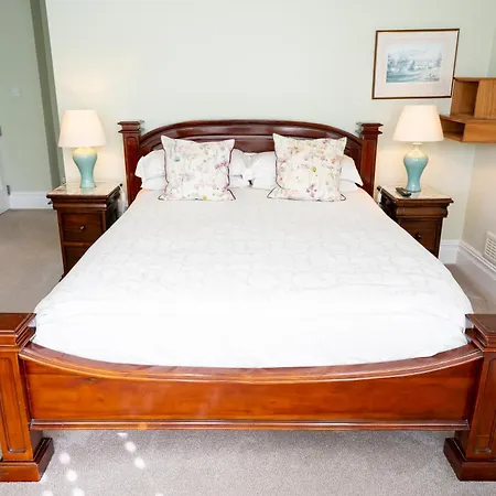 Mere Brook House-2