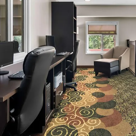 Best Western Plus Osoyoos Hotel & Suites-2