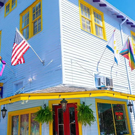 Historic Mardi Gras Inn-2