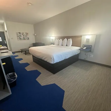Microtel Inn & Suites By Wyndham Amarillo West-2