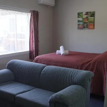 Apple Motor Inn-2