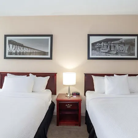 Sandman Hotel Lethbridge-3