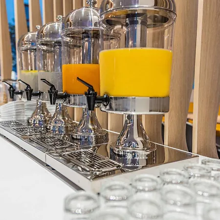 Prize By Radisson, Antwerp City-2