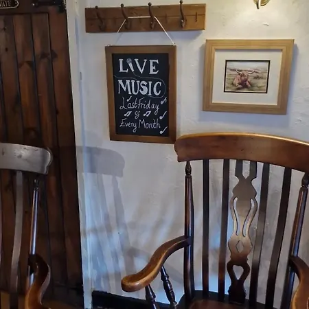 The Bulls Head - Clipston-2