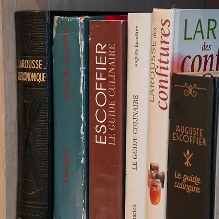 Logis Burnel Et La Cle Des Champs-2