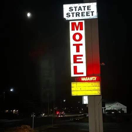 State Street Motel-2