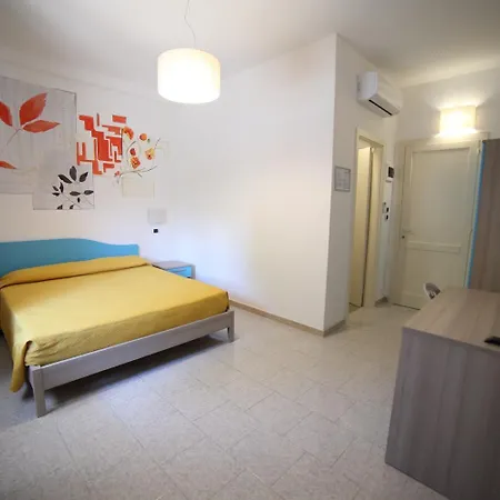 Hotel Albatros-3