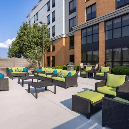 Hampton Inn & Suites Valley Forge/Oaks-2