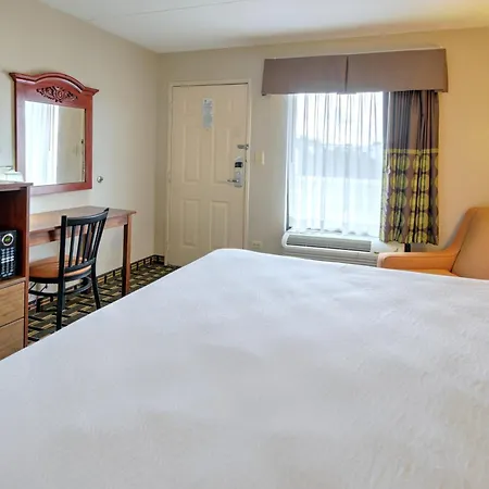 Super 8 By Wyndham Knoxville West/Farragut-2