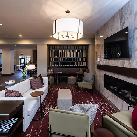 Hampton Inn & Suites Dobson-3
