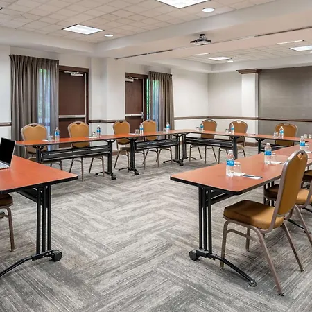 Hyatt Place Mystic-3