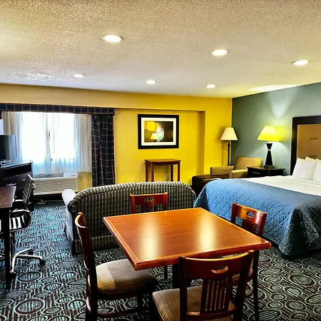 Regency Inn & Suites New London Mystic-2
