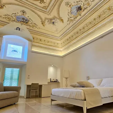 Relais La Muraglia - Central Luxury Rooms - Molfetta-2
