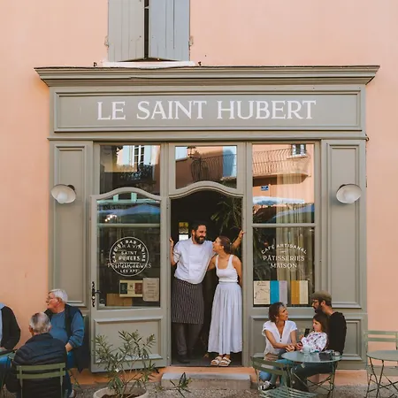Le Saint Hubert-2