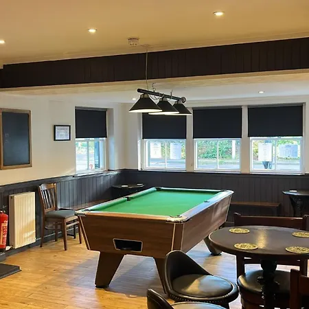 Novar Arms Hotel-3