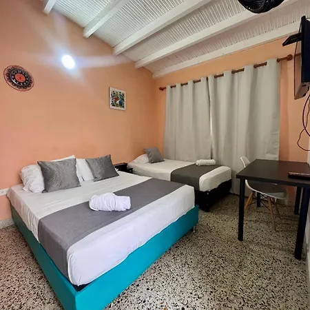 Hotel Ayenda Casa de Pinos sede Cabecera 1522-2