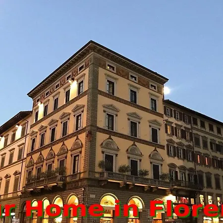 Palazzo Gamba Apartments Al Duomo-3