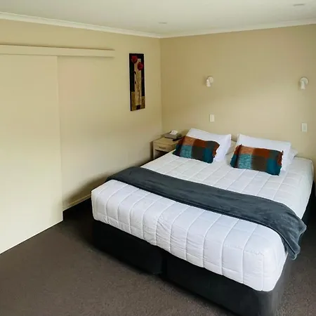 Kauri Court Motel And Apartments-2