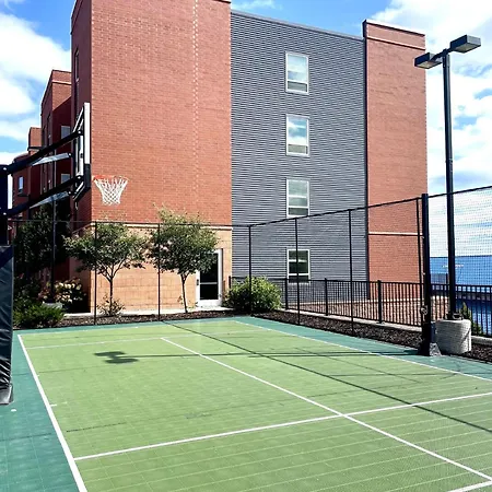 Staybridge Suites Marquette By Ihg-2
