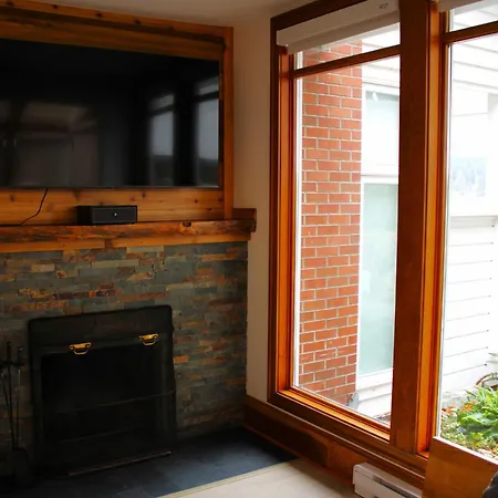 Sooke Harbour House-3